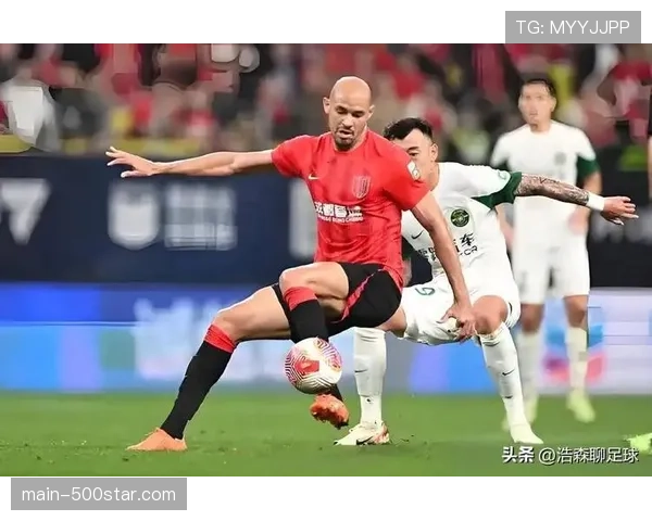 成都蓉城公布对阵浙江队海报，主题“雄起”激励球队